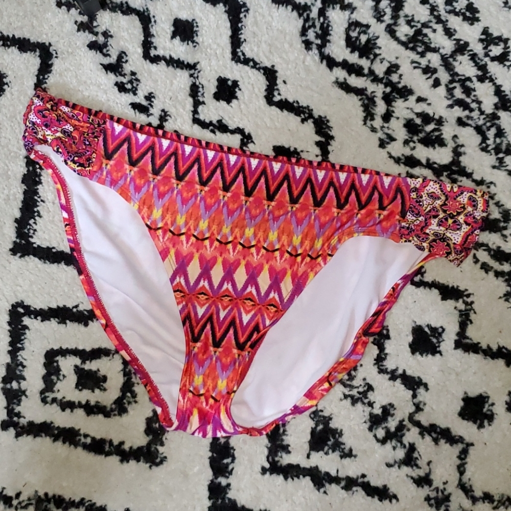 Kenneth Cole Bikini Bottoms